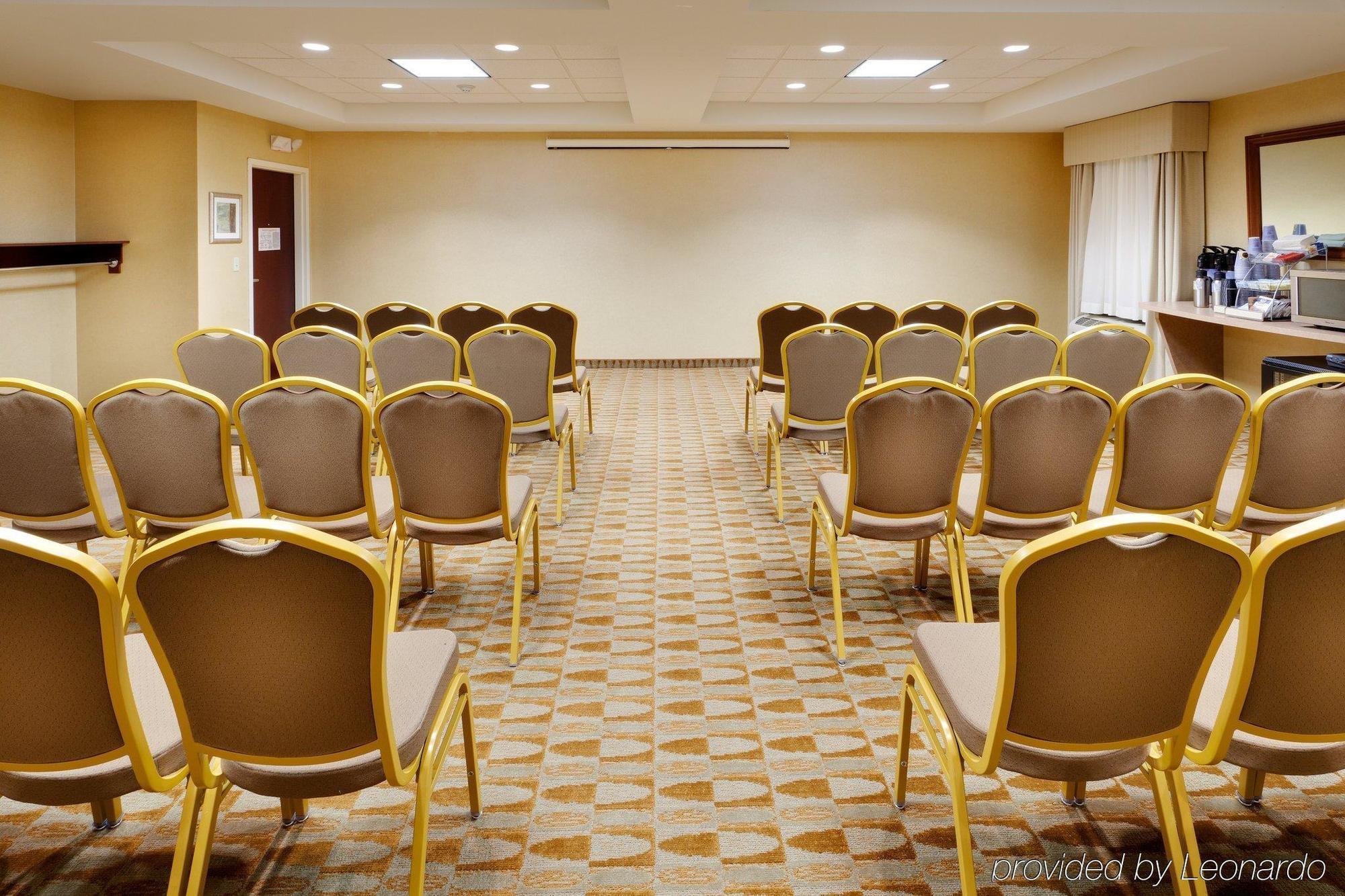 Holiday Inn Express Haskell-Wayne Area By Ihg Servizi foto